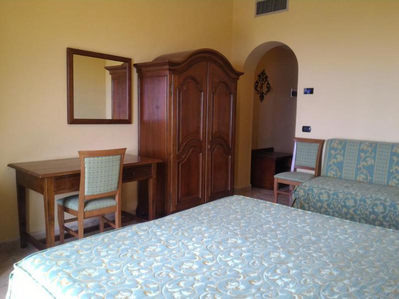 Hotel Primavera Dell'Etna Zafferana Etnea Dış mekan fotoğraf