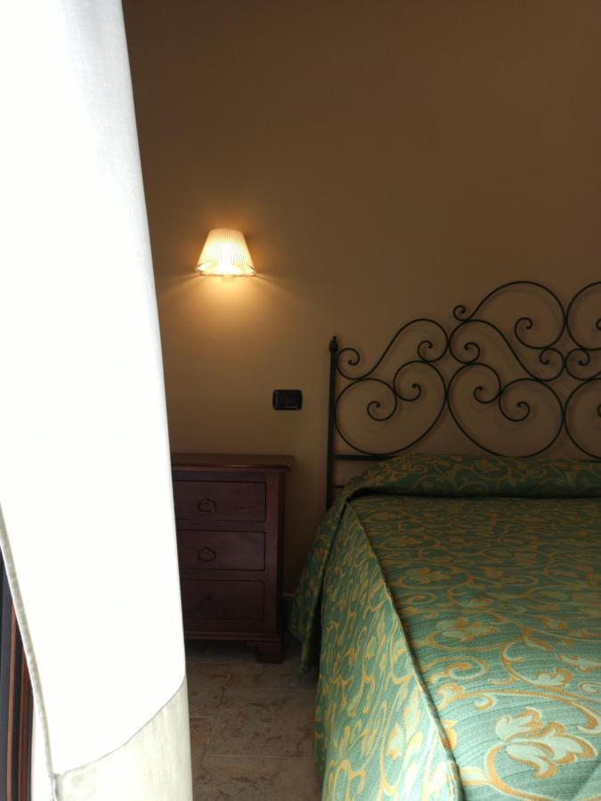 Hotel Primavera Dell'Etna Zafferana Etnea Dış mekan fotoğraf