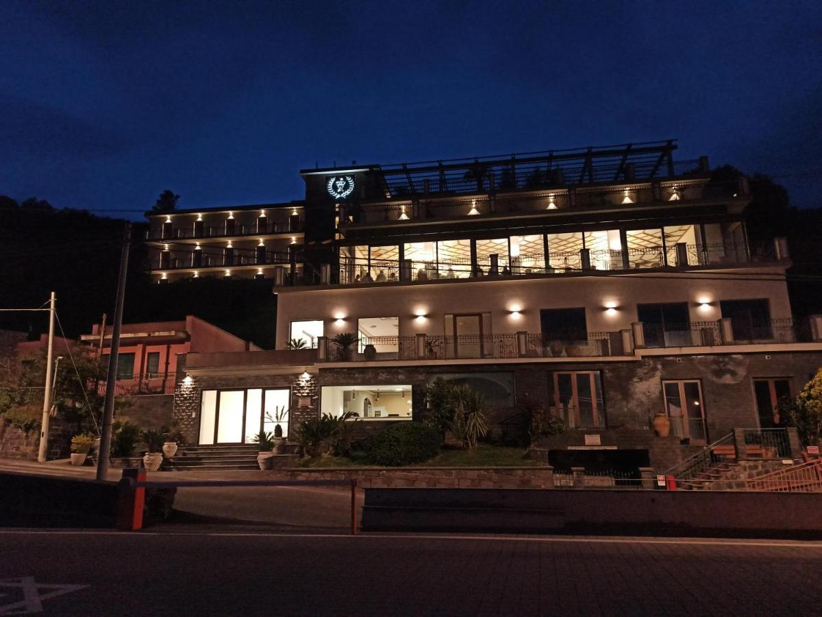 Hotel Primavera Dell'Etna Zafferana Etnea Dış mekan fotoğraf