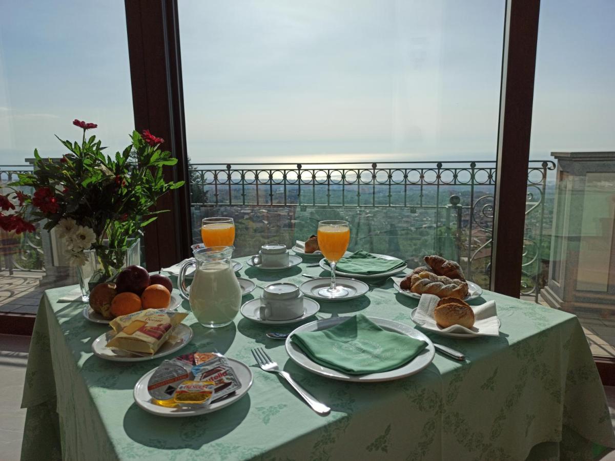Hotel Primavera Dell'Etna Zafferana Etnea Dış mekan fotoğraf