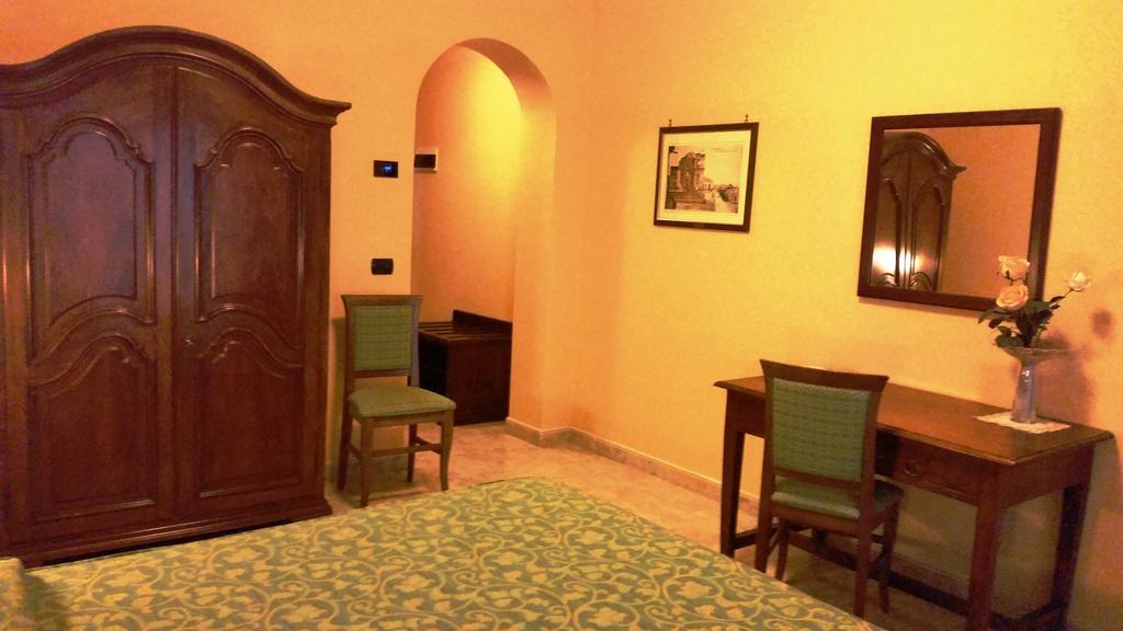 Hotel Primavera Dell'Etna Zafferana Etnea Dış mekan fotoğraf